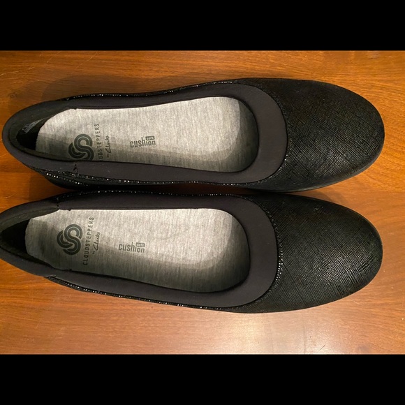 Shoes - Picture 1 of 1